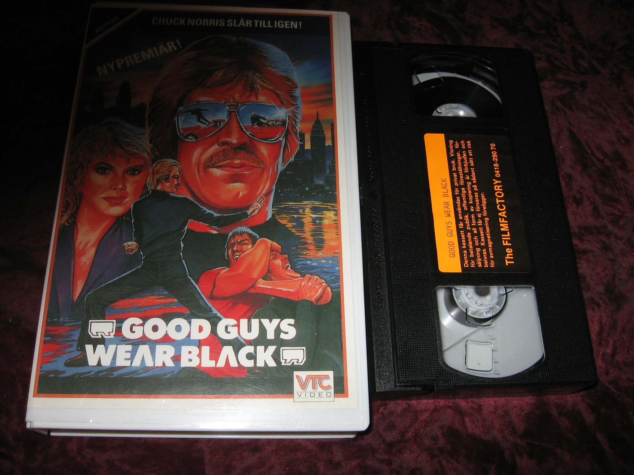 GOOD GUYS WEAR BLACK (CHUCK NORRIS) VHS VTC VIDEO Köp på Tradera