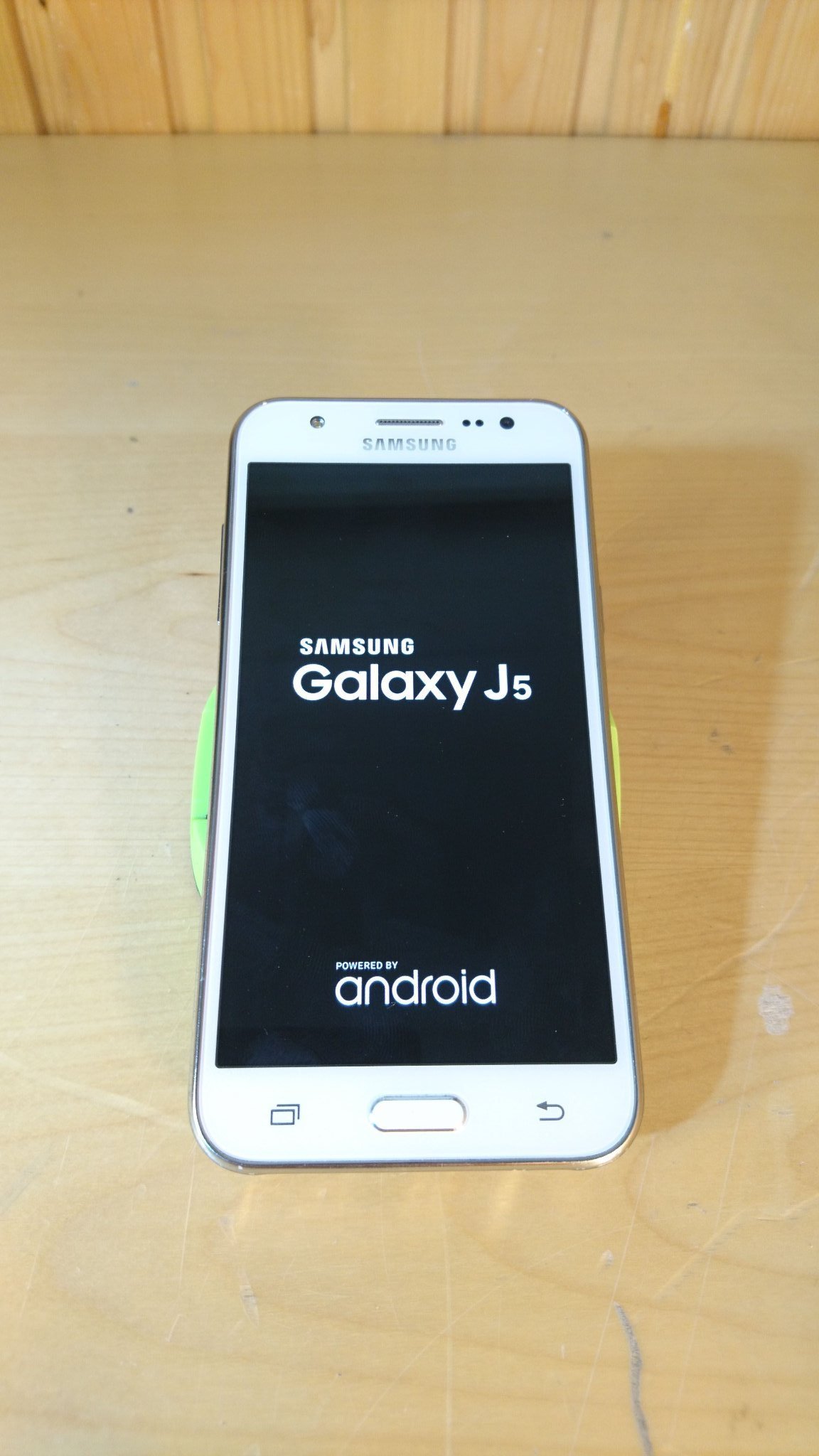 Samsung Galaxy J5 8+8 Gb lagring (30200630001)