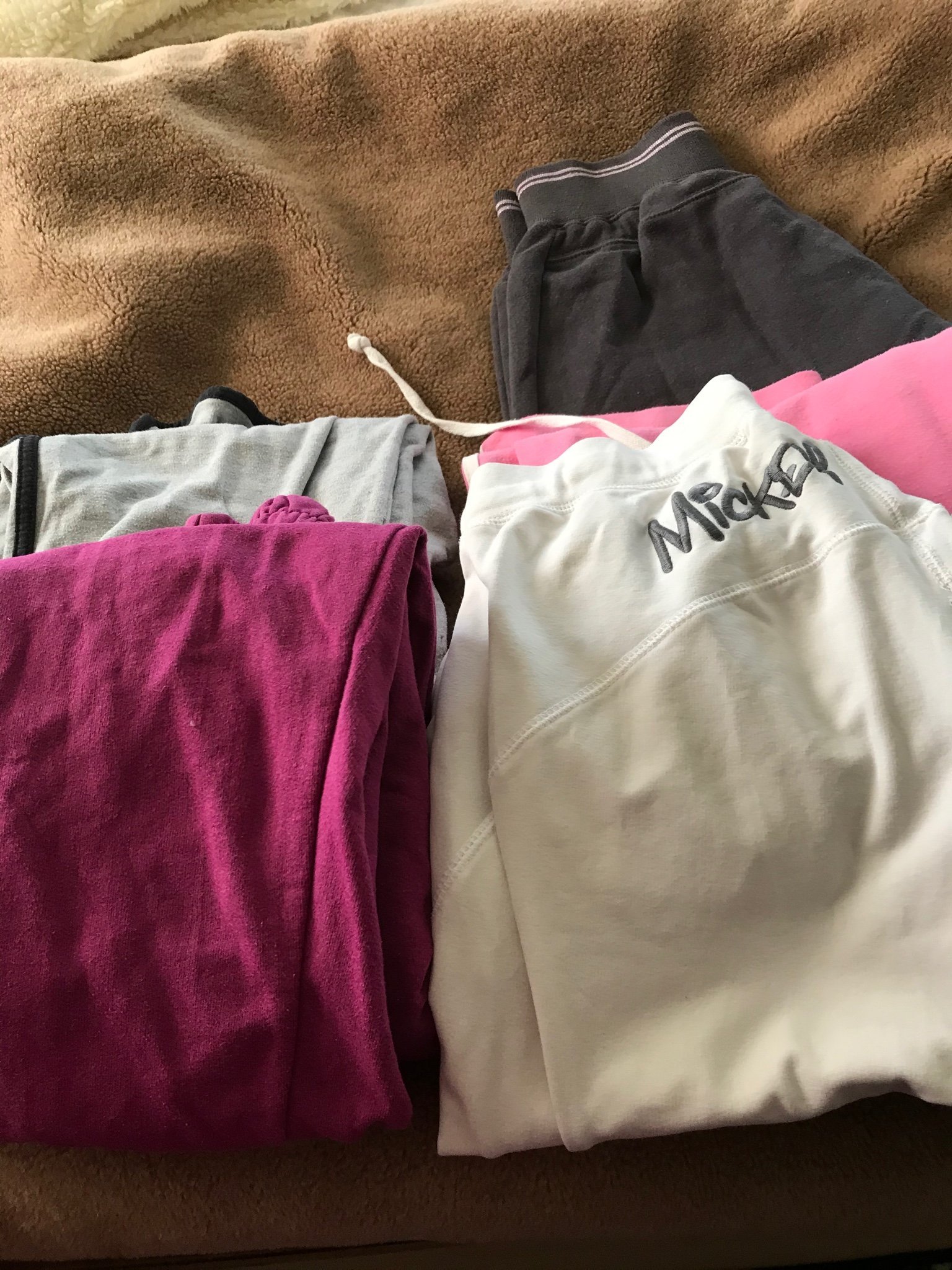 Joggingbyxor 5st stl M olika färger,