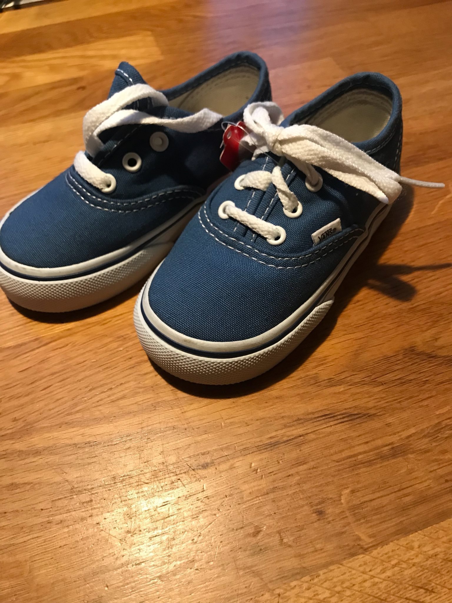 vans små i storleken vans små i storleken