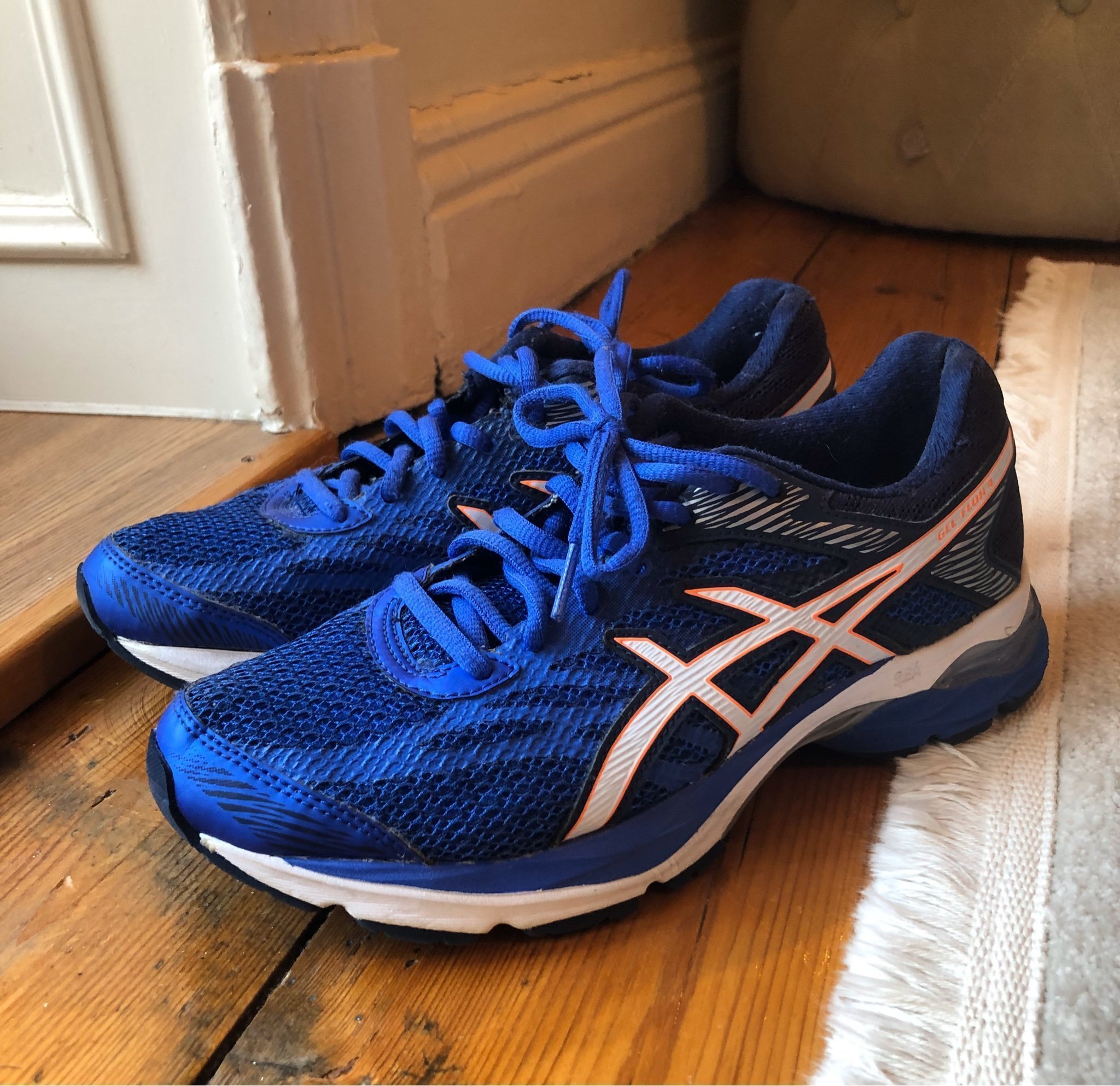 slip on sneakers asics