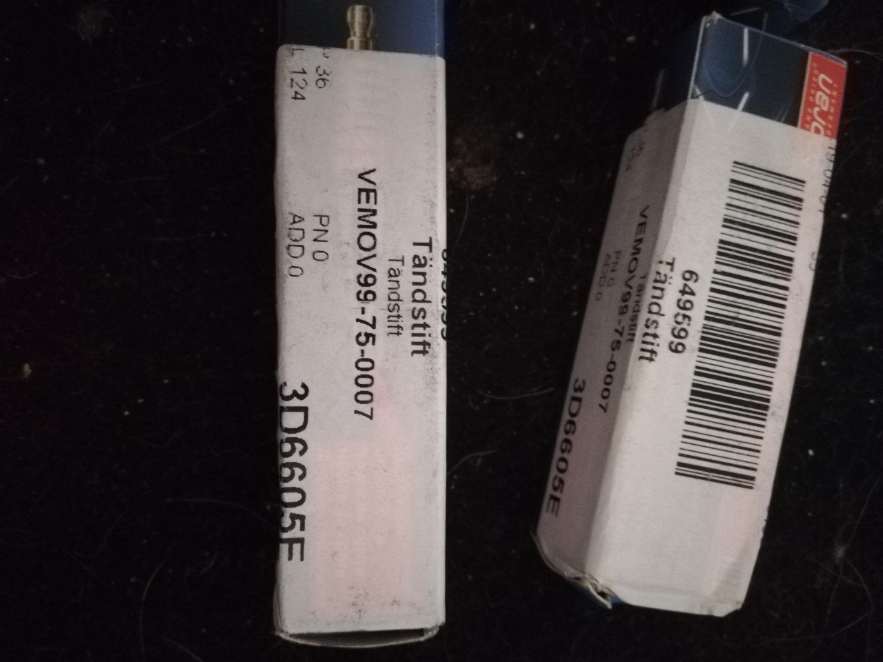 NYA TÄNDSTIFT, VEMOV99-75-0007.4 styckna, bud 79kr :)