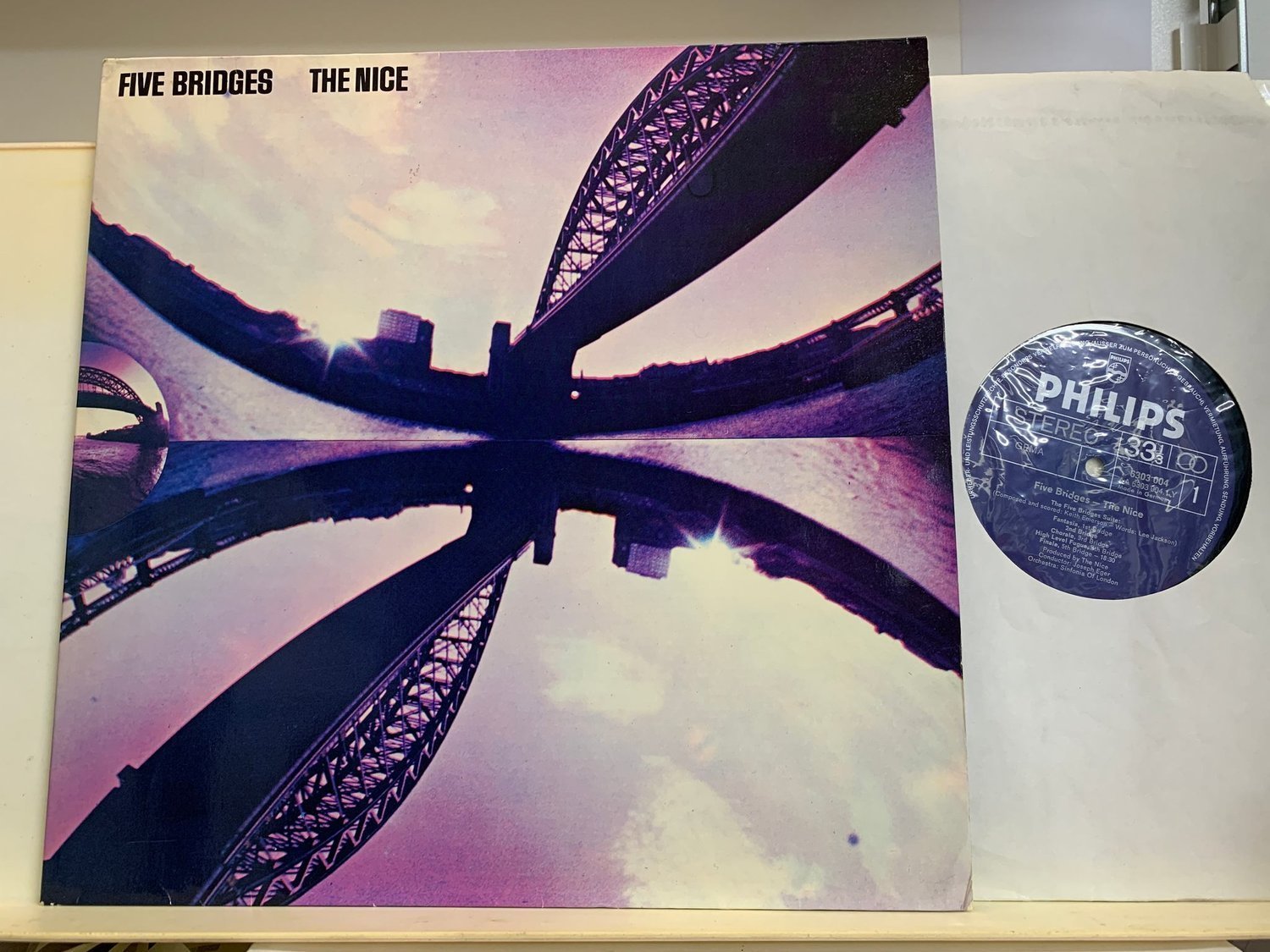 NICE - FIVE BRIDGES