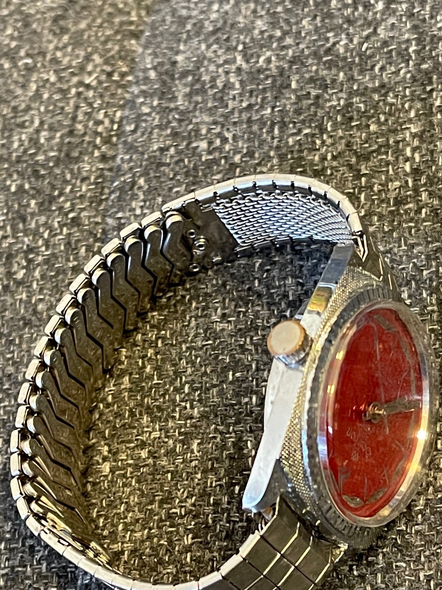 Se produkter som liknar Bourbon 23rd Street Super Del.. på Tradera