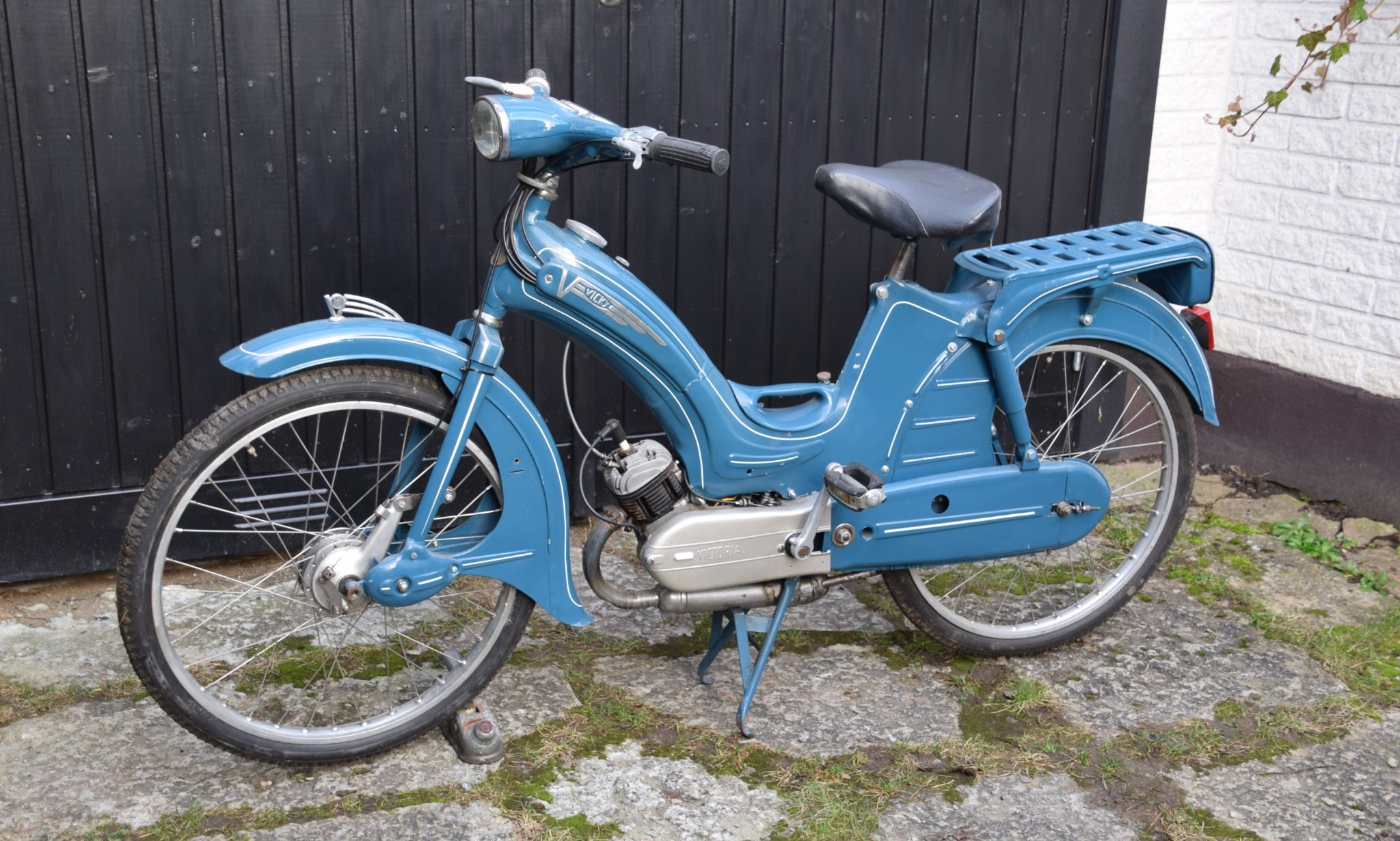 Victoria Vicky 1956 382301165 K p P Tradera Victoria Vicky 1956 382301165 K p P Tradera