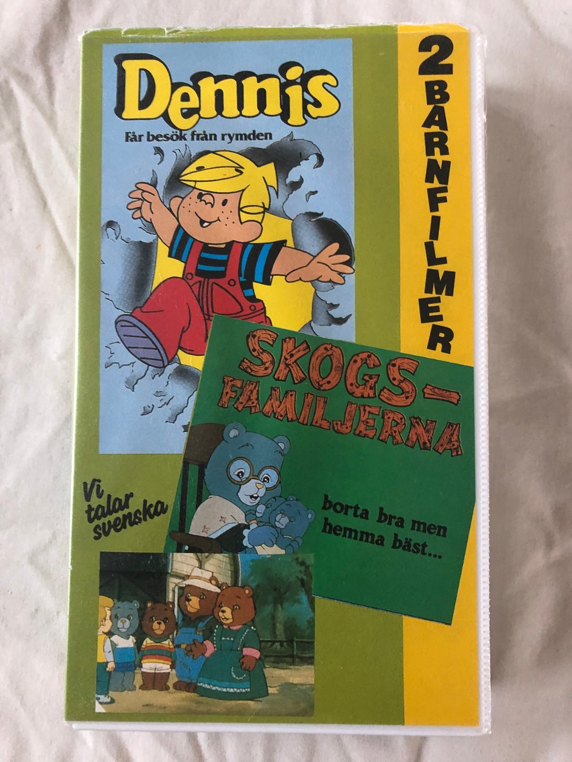 Se produkter som liknar 2 Barnfilmer Dennis / Skogs.. på Tradera (625662917)