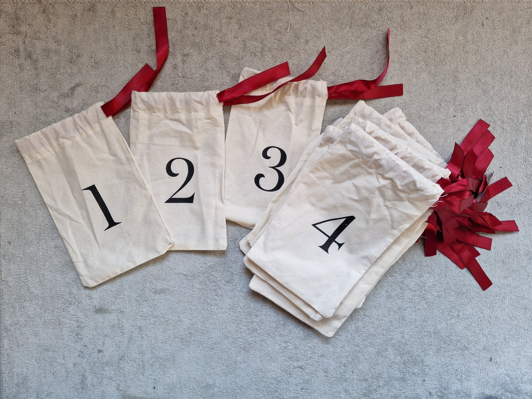 Julkalender påsar till adventskalender nummer 1.. Köp på Tradera
