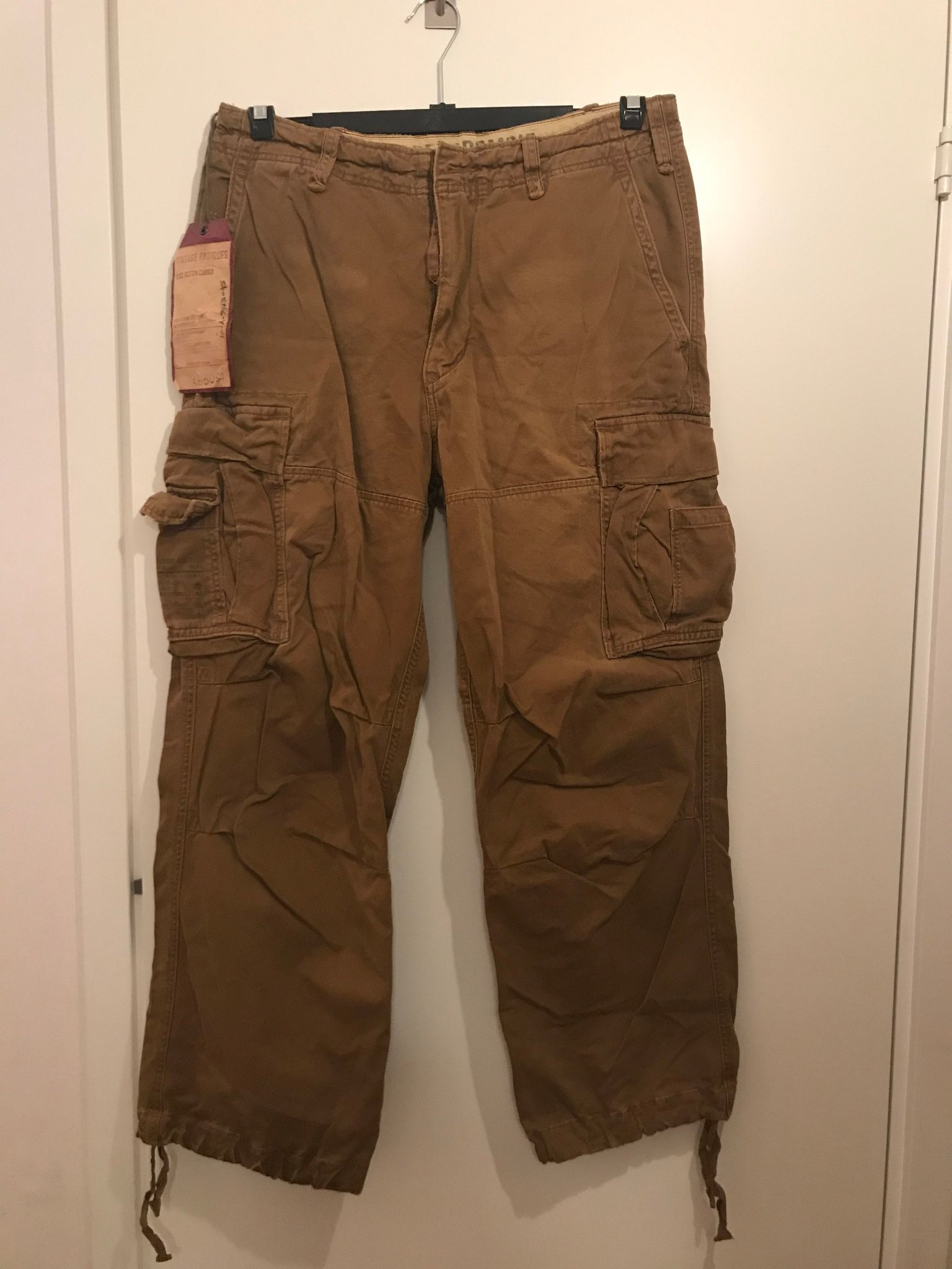 Abercrombie & Fitch vintage cargo byxor (385722407) ᐈ Köp på Tradera