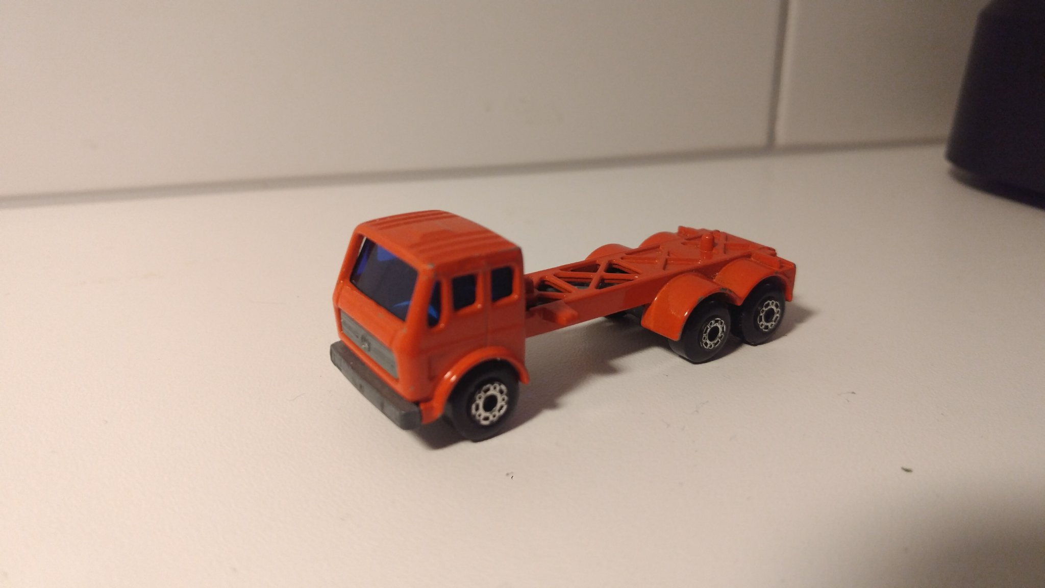 matchbox mercedes container truck 1976
