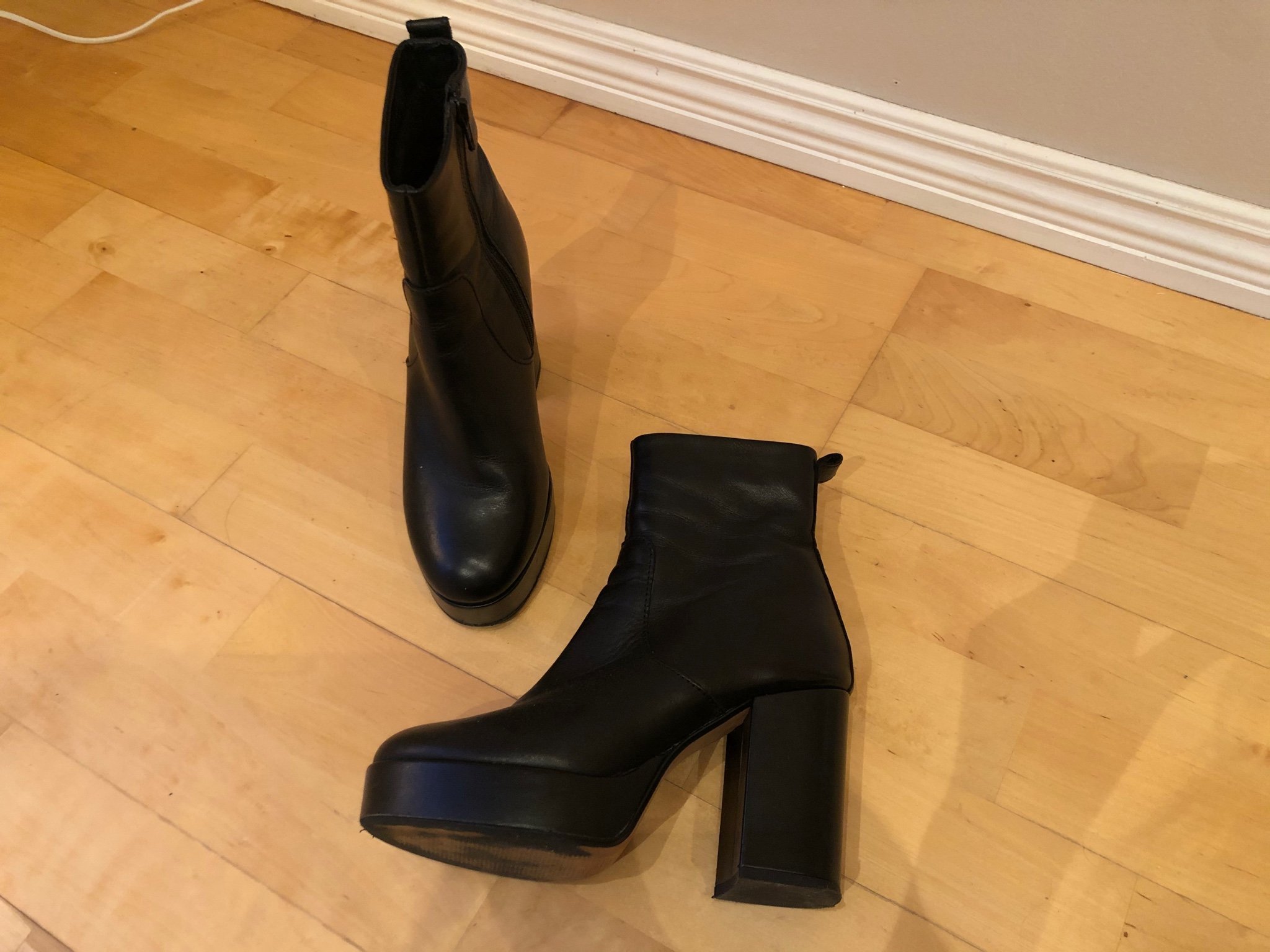 Kurt Geiger stövlarboots 36 Kurt Geiger stövlarboots 36