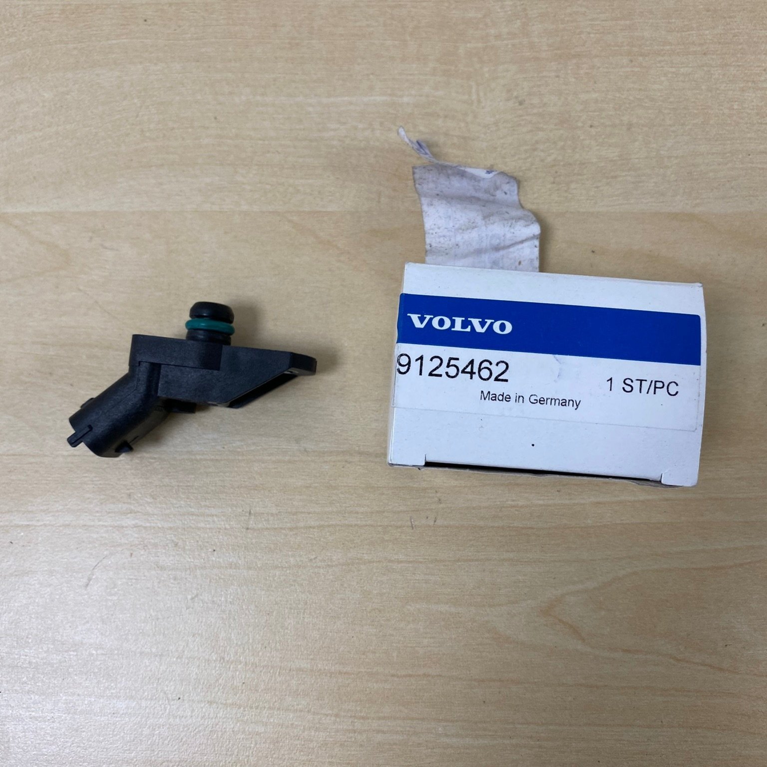 Ny! Sensor laddtryck Volvo S60,V70,XC70,S80 NOS.. Köp på Tradera