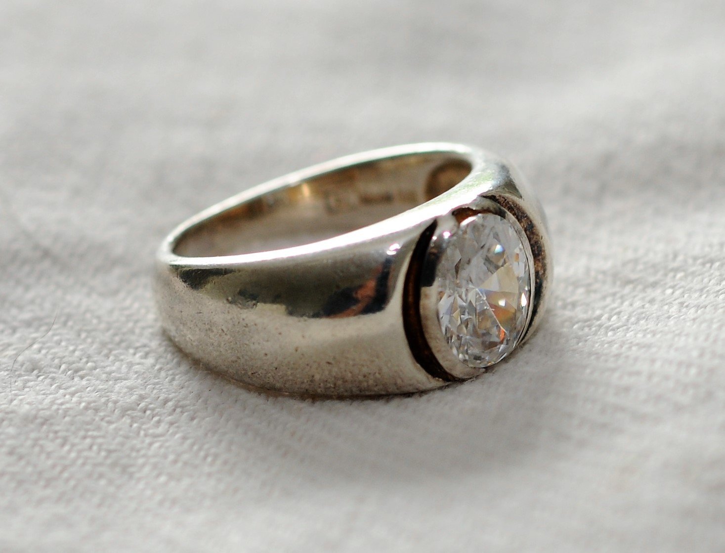 Ring i sterlingsilver med bergskristall. Ev. Nestor Westerback, Finland.