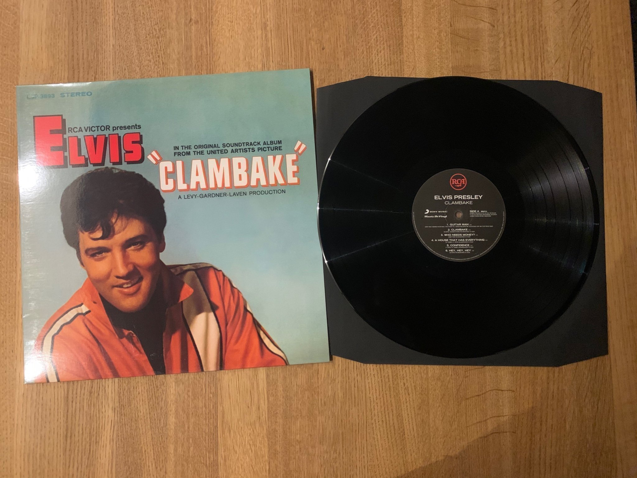 Elvis Presley clambake 180 grams vinyl (445094265) ᐈ Köp på Tradera