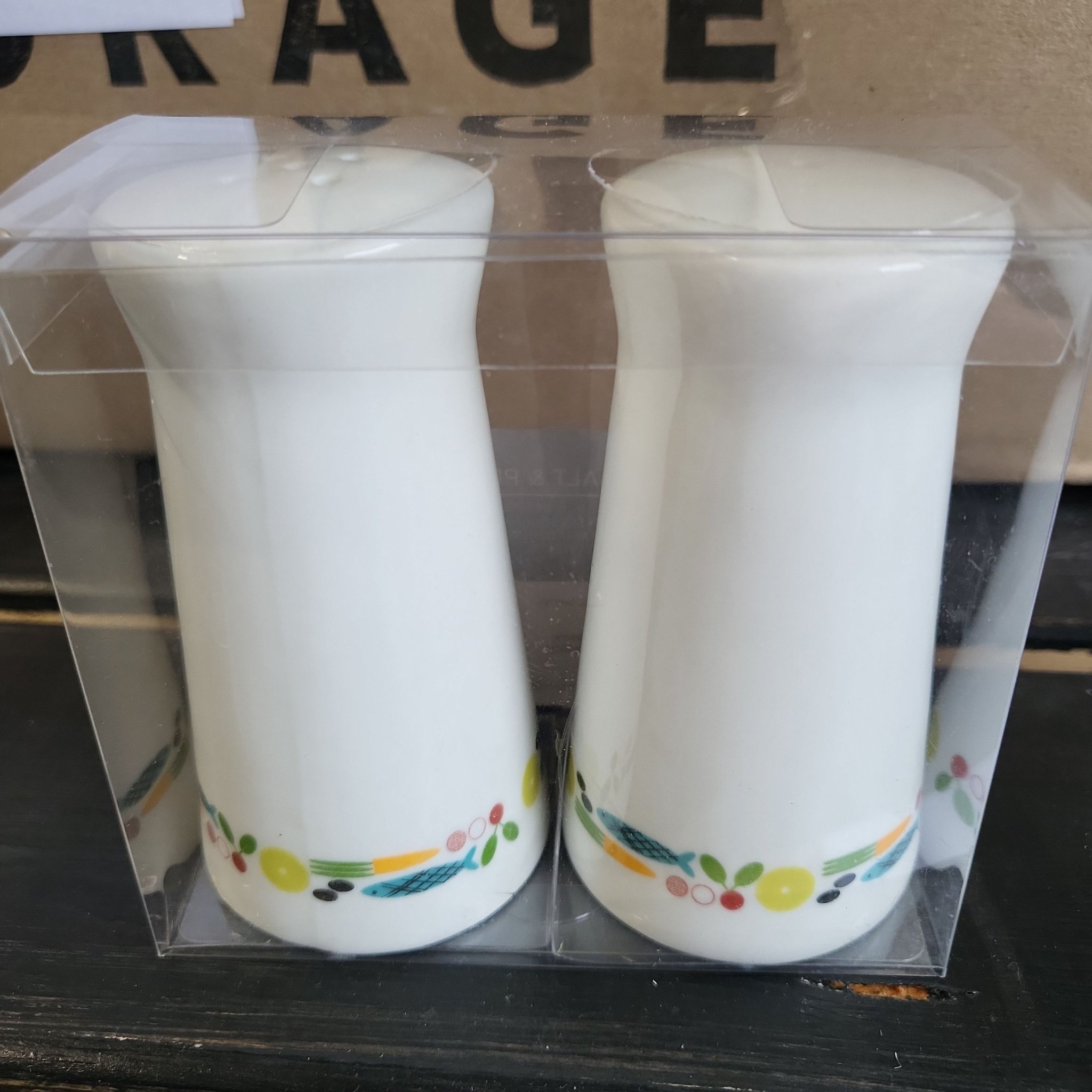 Corelle salt sale and pepper shakers