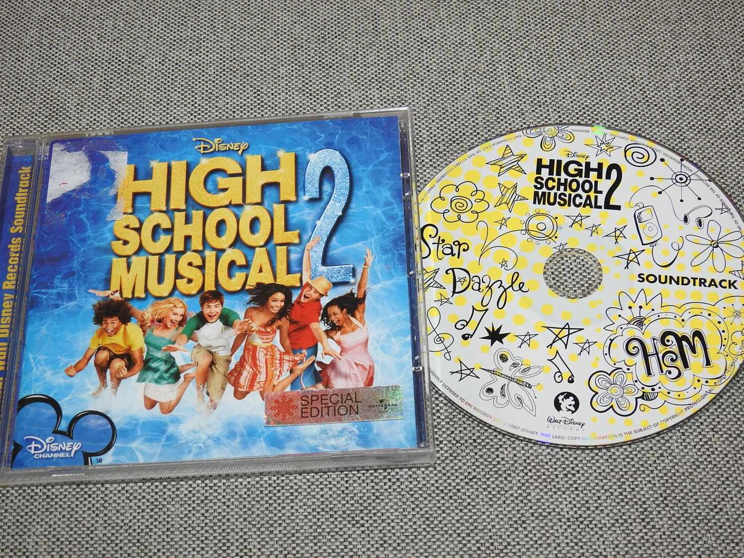 High School Musical 2 Soundtrack CD | Köp på Tradera (628148047)