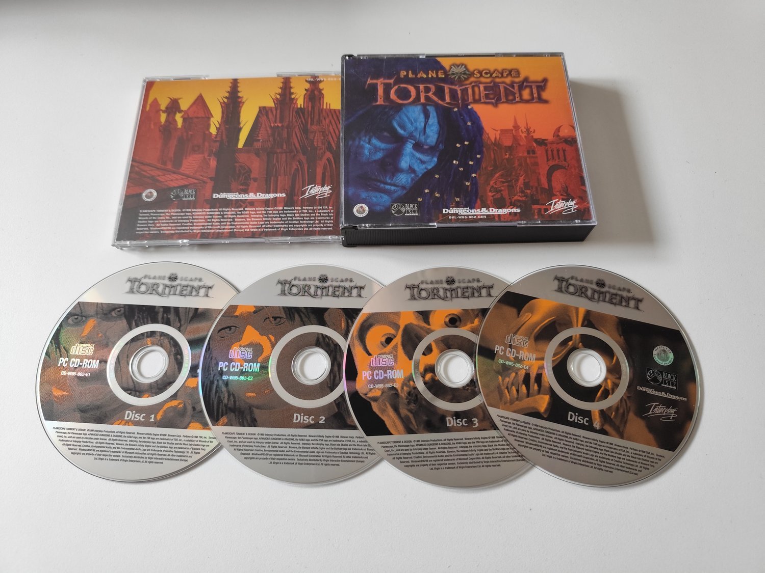 Planescape Torment Big Box Version For PC CD-Rom Complete