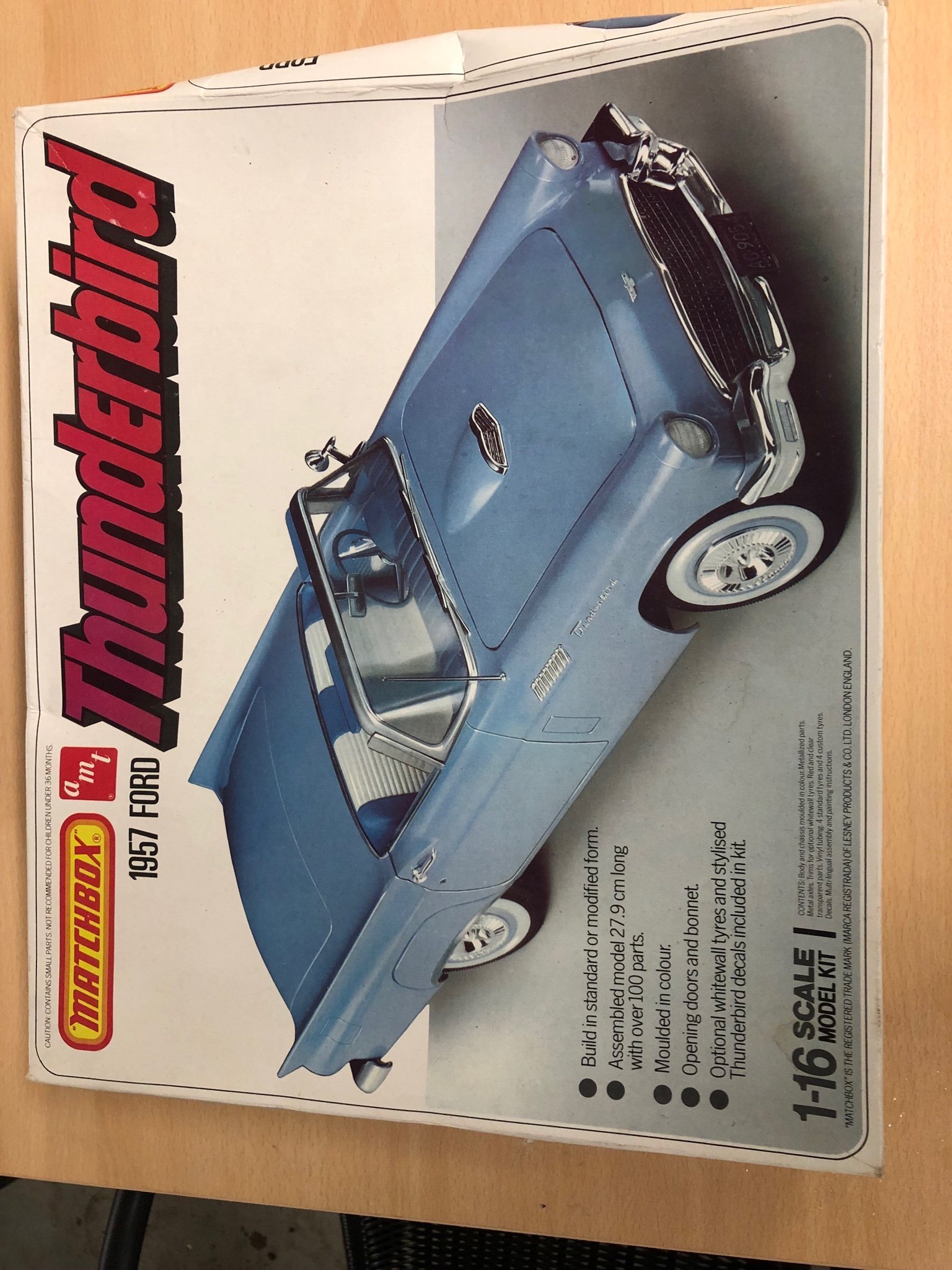 1/16　フォードサンダーバード1957　ＡＭＴ製 | AMT スキル 3 モデルキット 1957 フォード サンダーバード