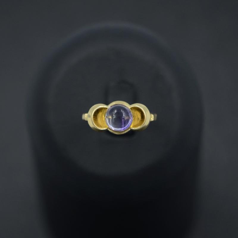 Ring 18K med halvädelsten*