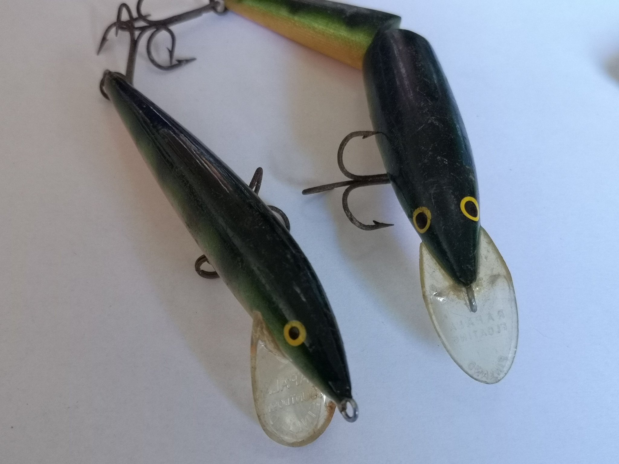 2 äldre rapala Wobbler, wood ?, 1 countdown, Vintage, finland