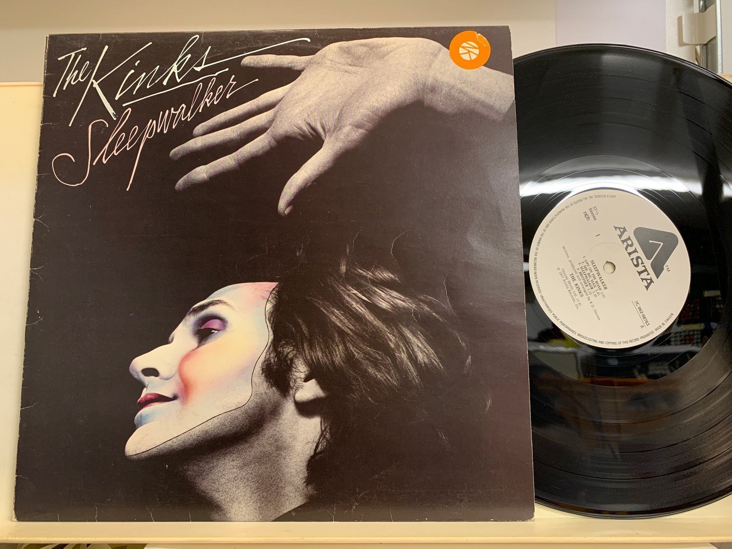 KINKS - SLEEPWALKER