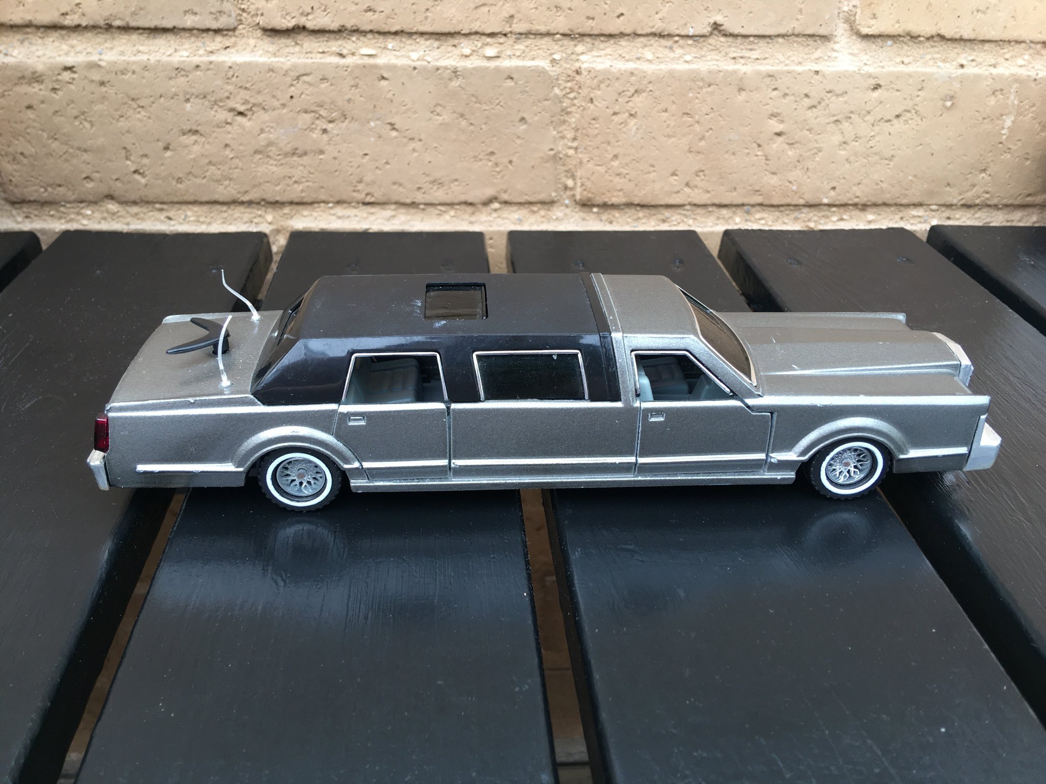 majorette limousine