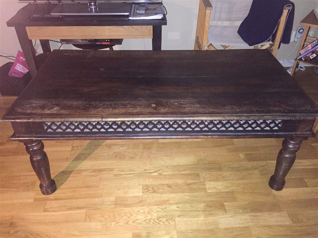 Vardagsrumsbord från indiska 130x70 på tradera.com ...