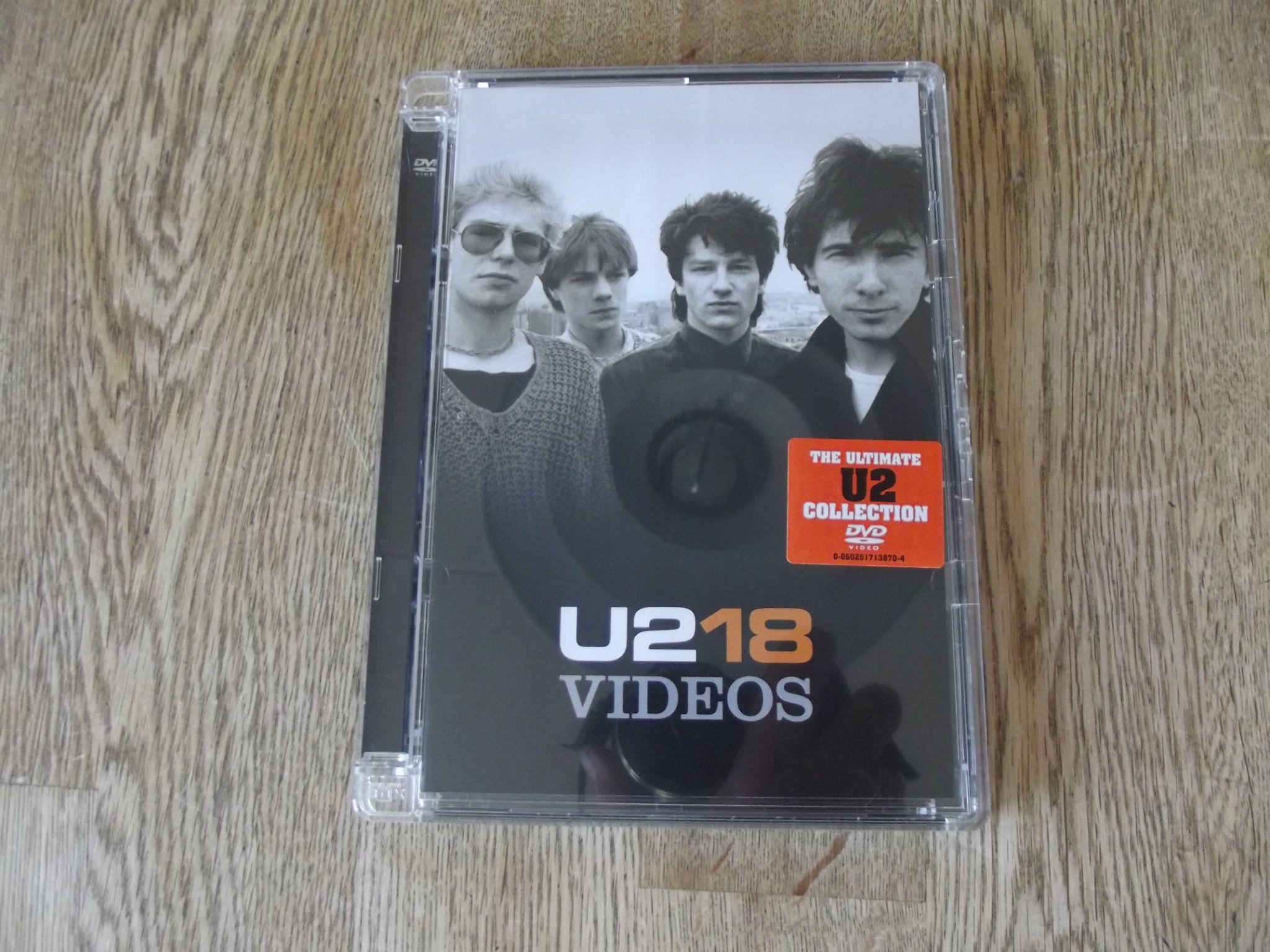U2