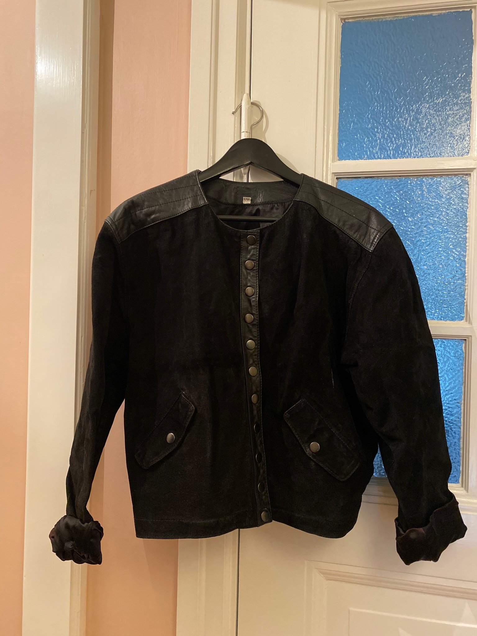 Skinnjacka Åhléns retro (420035879) ᐈ Köp på Tradera Skinnjacka Åhléns retro (420035879) ᐈ Köp på Tradera