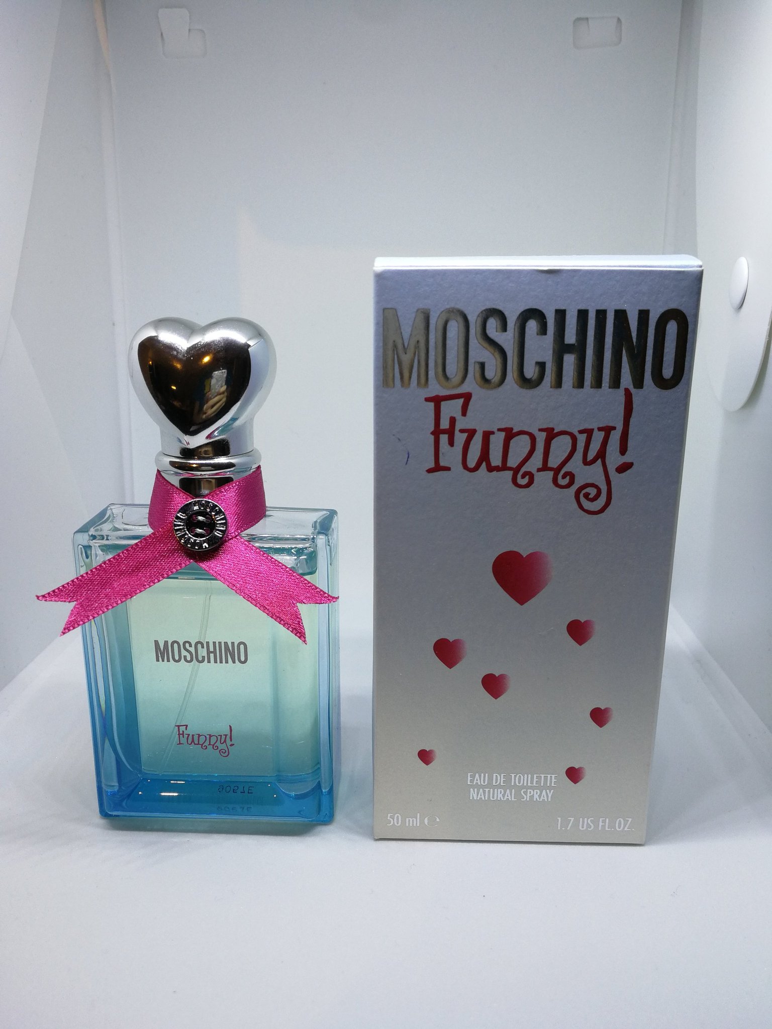 Moschino Funny edt 50ml (418453876) ᐈ Köp på Tradera Funny, EdT från Moschino Parfym.se