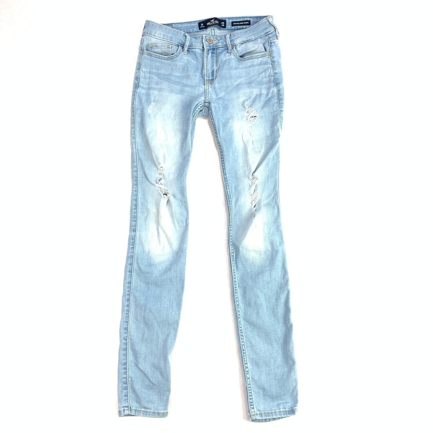 Hollister Jeans stl W25 L30 Blå Low.. Köp från Footly på Tradera