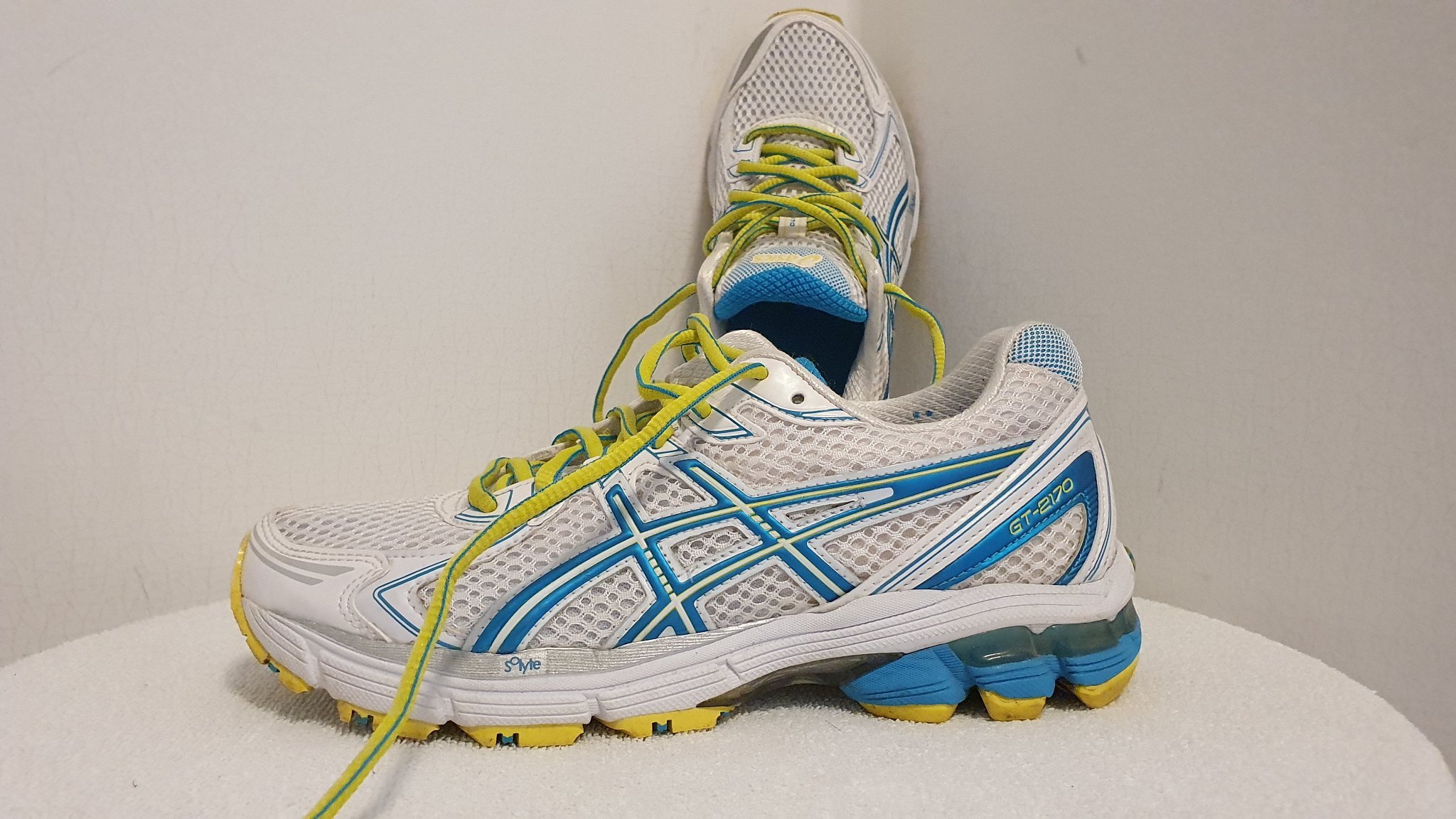 asics gt 2170 brown