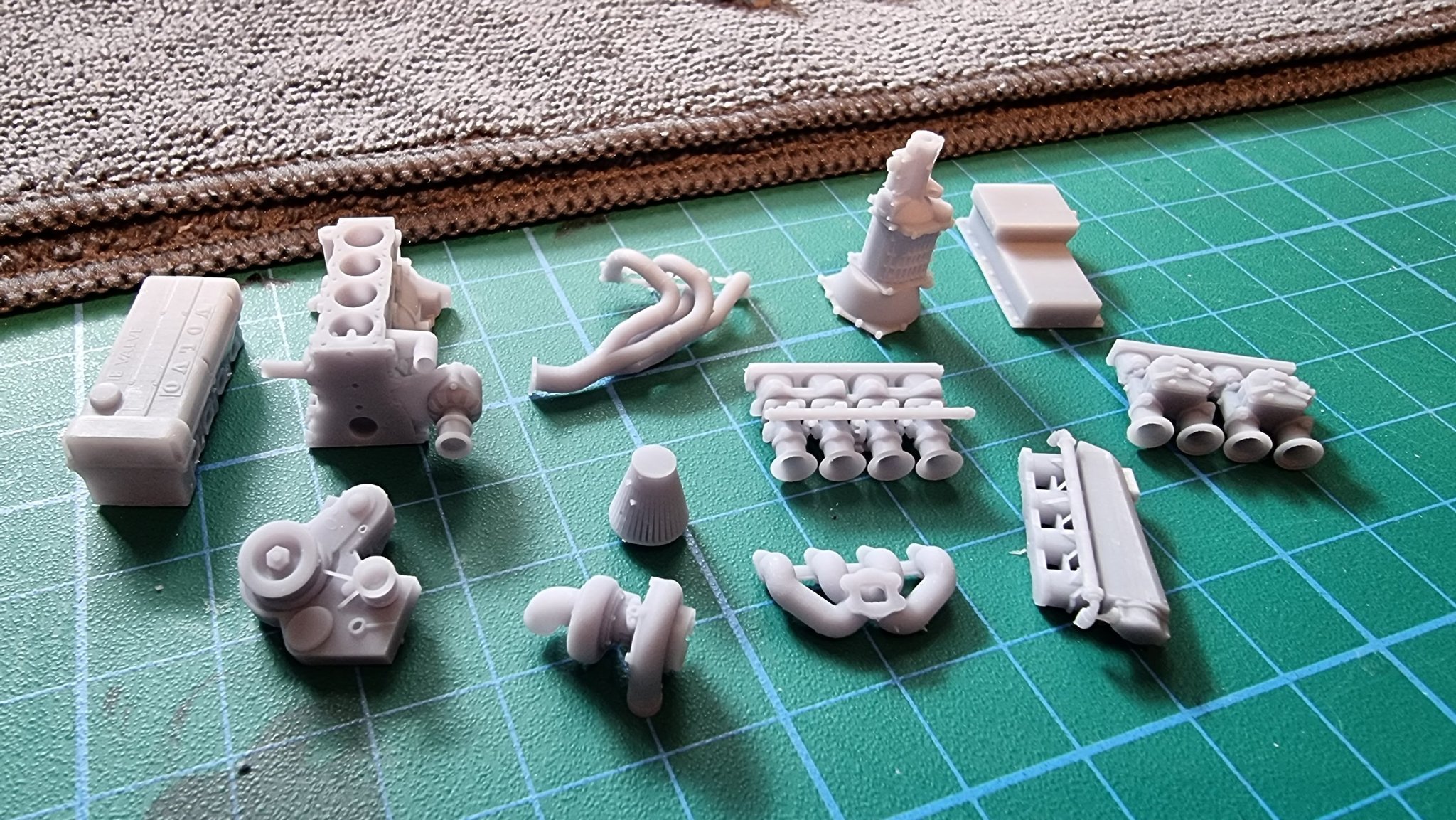 Volvo B230 16v Motor 1/24 | Köp på Tradera (625832881)