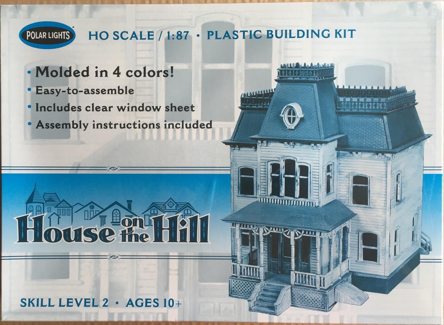 HOUSE ON THE HILL 1/87 / HO SCALE POLAR LIGHTS