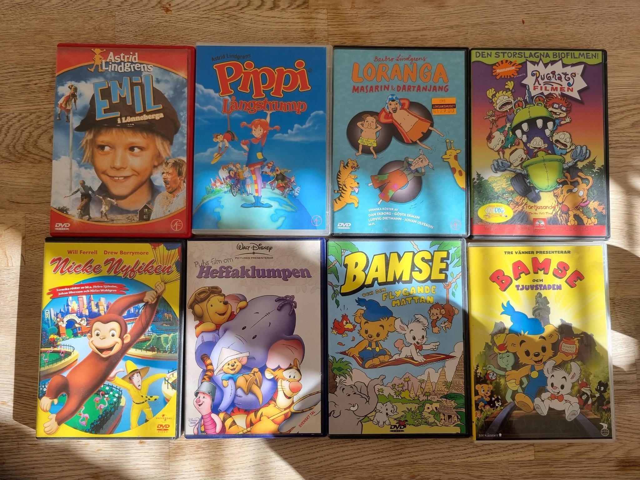 Se produkter som liknar Barnfilmer Emil, Pippi, Bamse.. på Tradera (567845432)