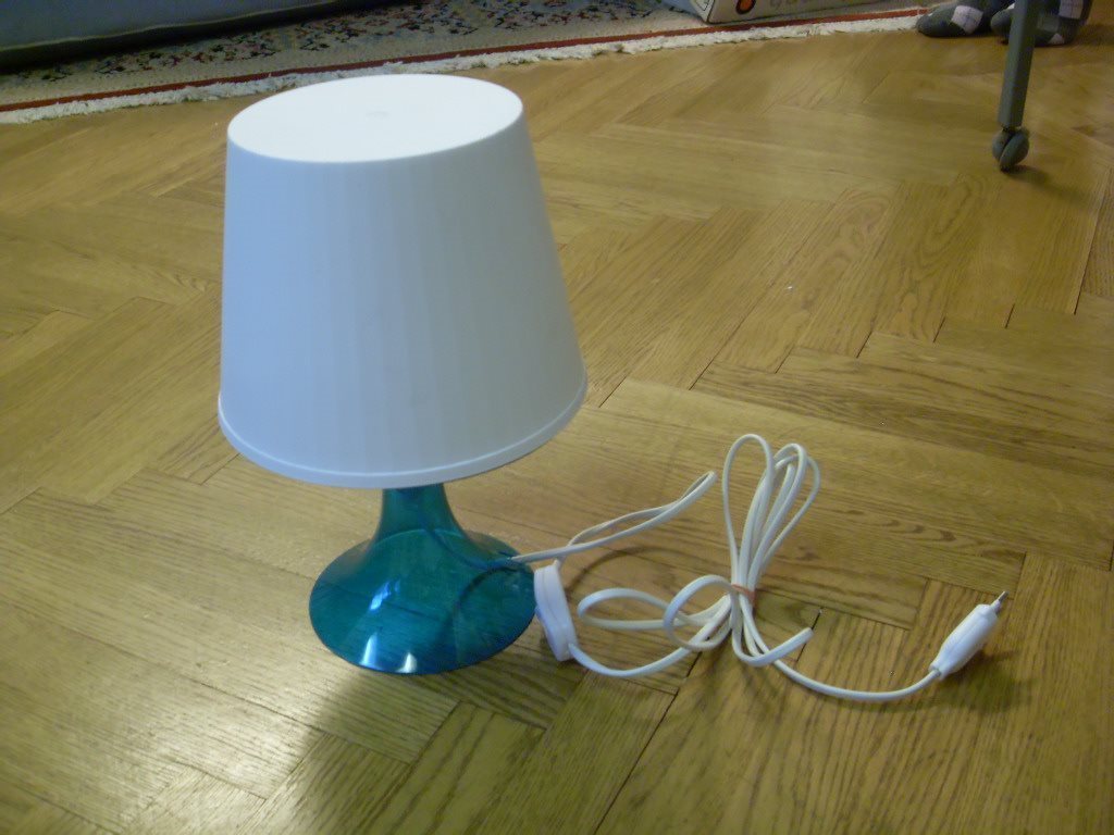 Bords/fönster lampor, 3 st likadana i plast från IKEA på Tradera.com -