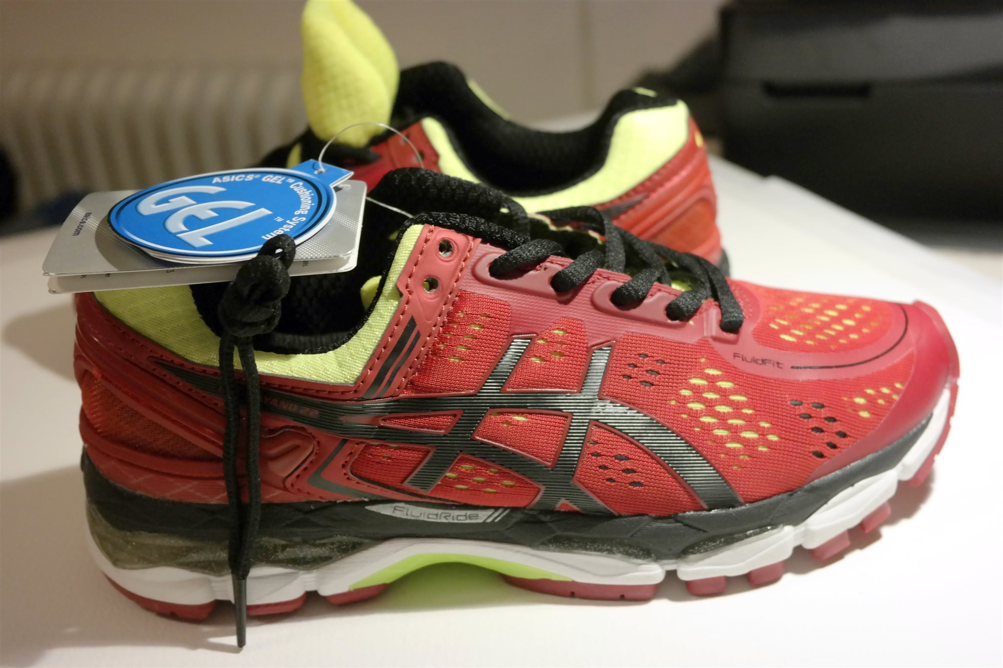 asics små i storleken asics små i storleken