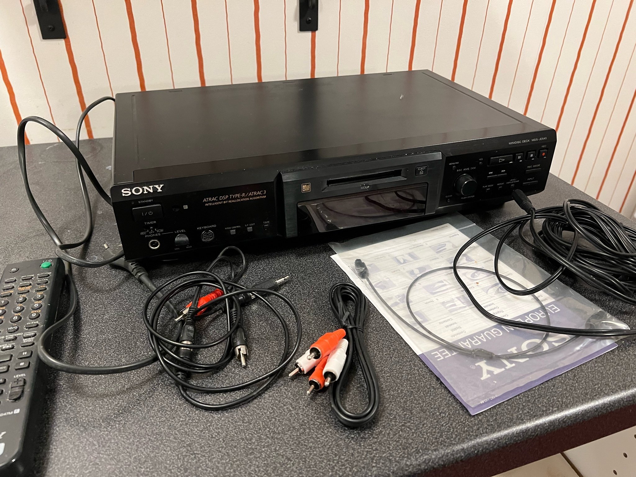 Sony MDSJE640 MiniDisc Deck (MDLP) ATRAC Type .. Köp på Tradera