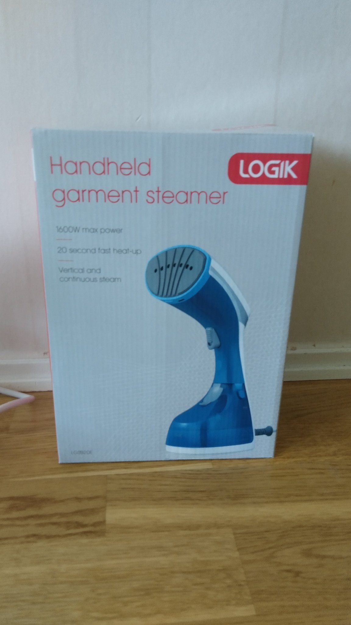 logik handheld garment steamer