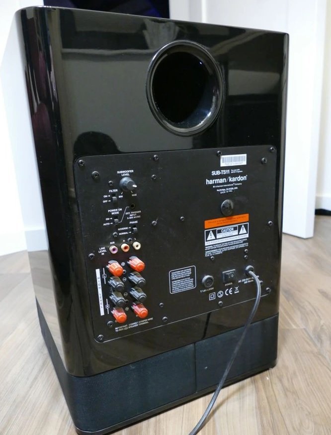 harman kardon ts11 subwoofer