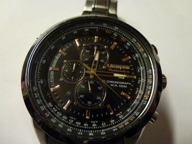 champion outlander watch