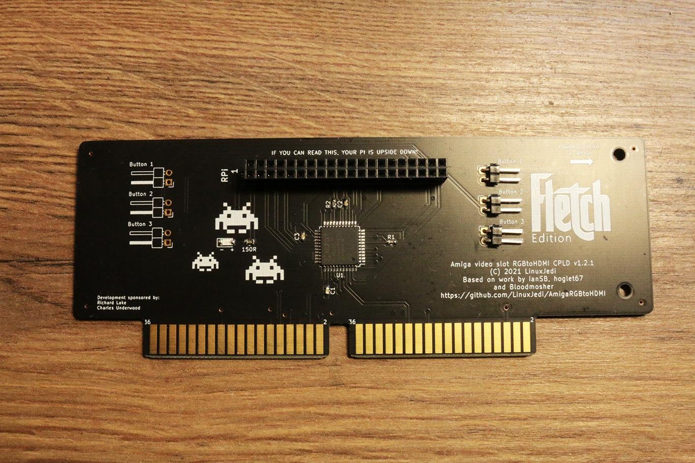 RGBTOHDMI CPLD & Analogique Cartes,Pi Zéro Étui Carte SD &cable Amstrad CPC6128 EUR 119,99 - FR