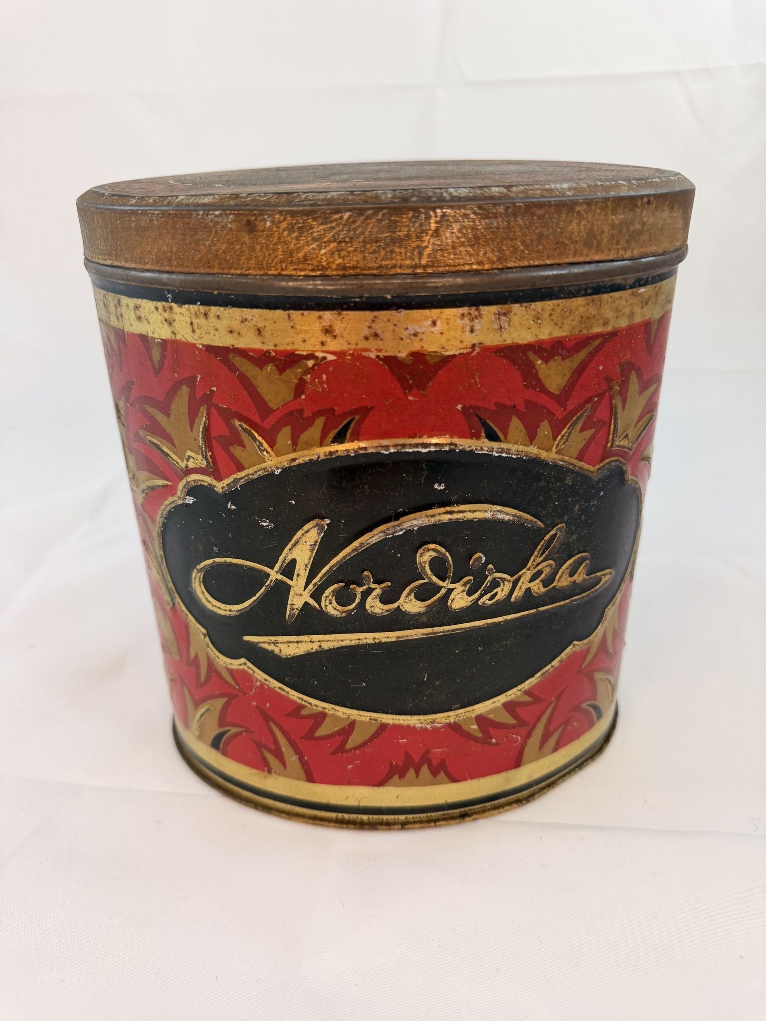 Nr9 ÄLDRE BURK LITOGRAFERAD BLECKPLÅT NORDISKA CHOKLADFABRIKEN