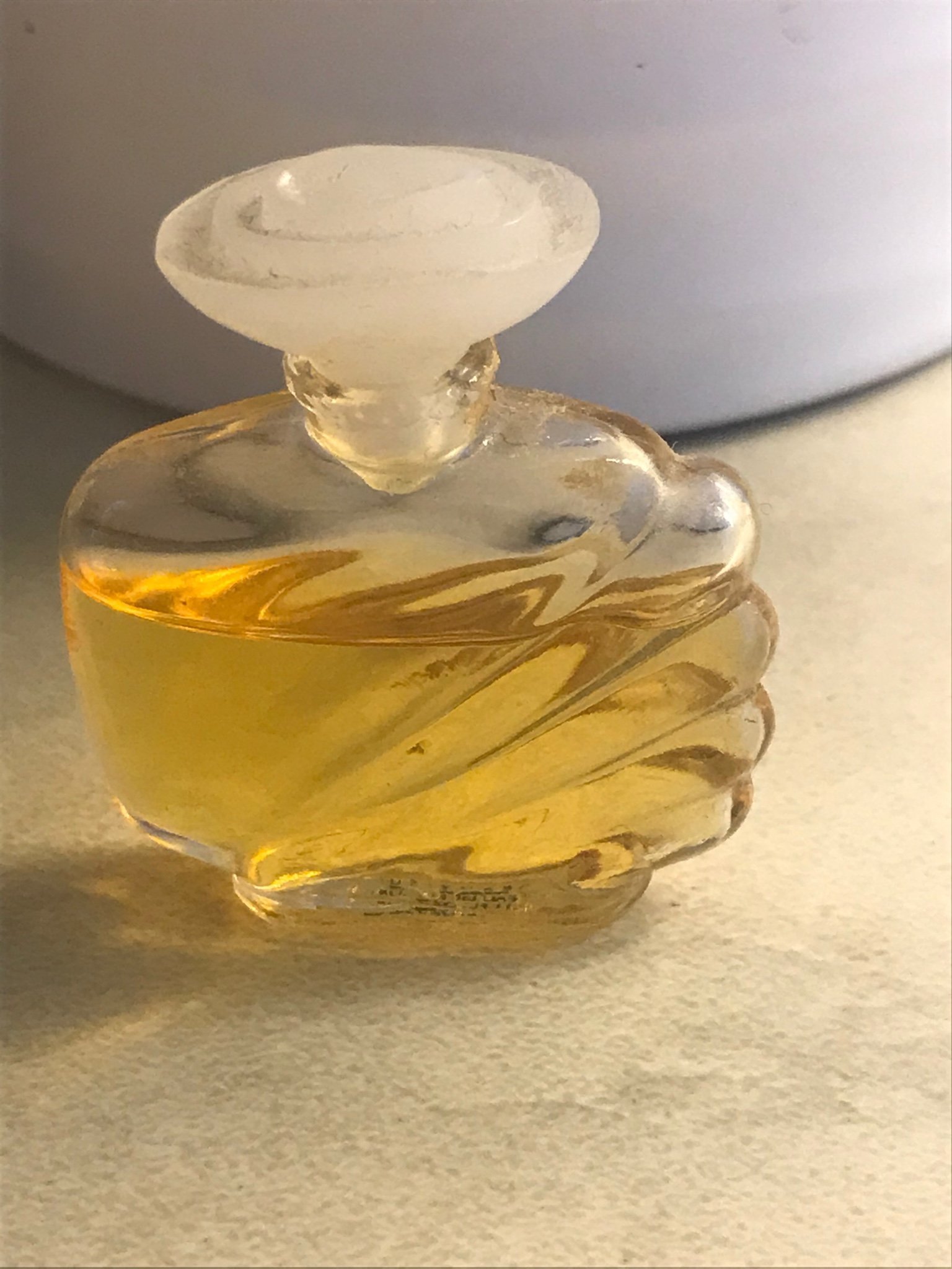 Estee Lauder Beautiful, 3.5 ml, mini, klassiker, vita blommor Estee Lauder Beautiful, 3.5 ml, mini, klassiker, vita blommor