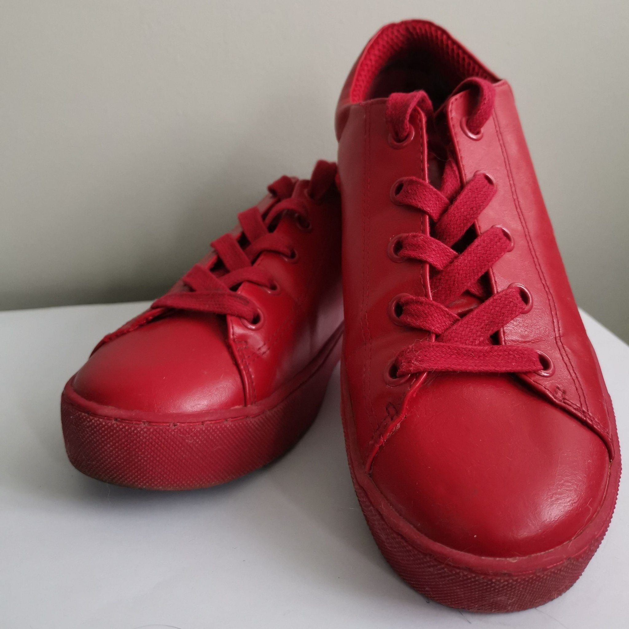 monki canvas sneakers