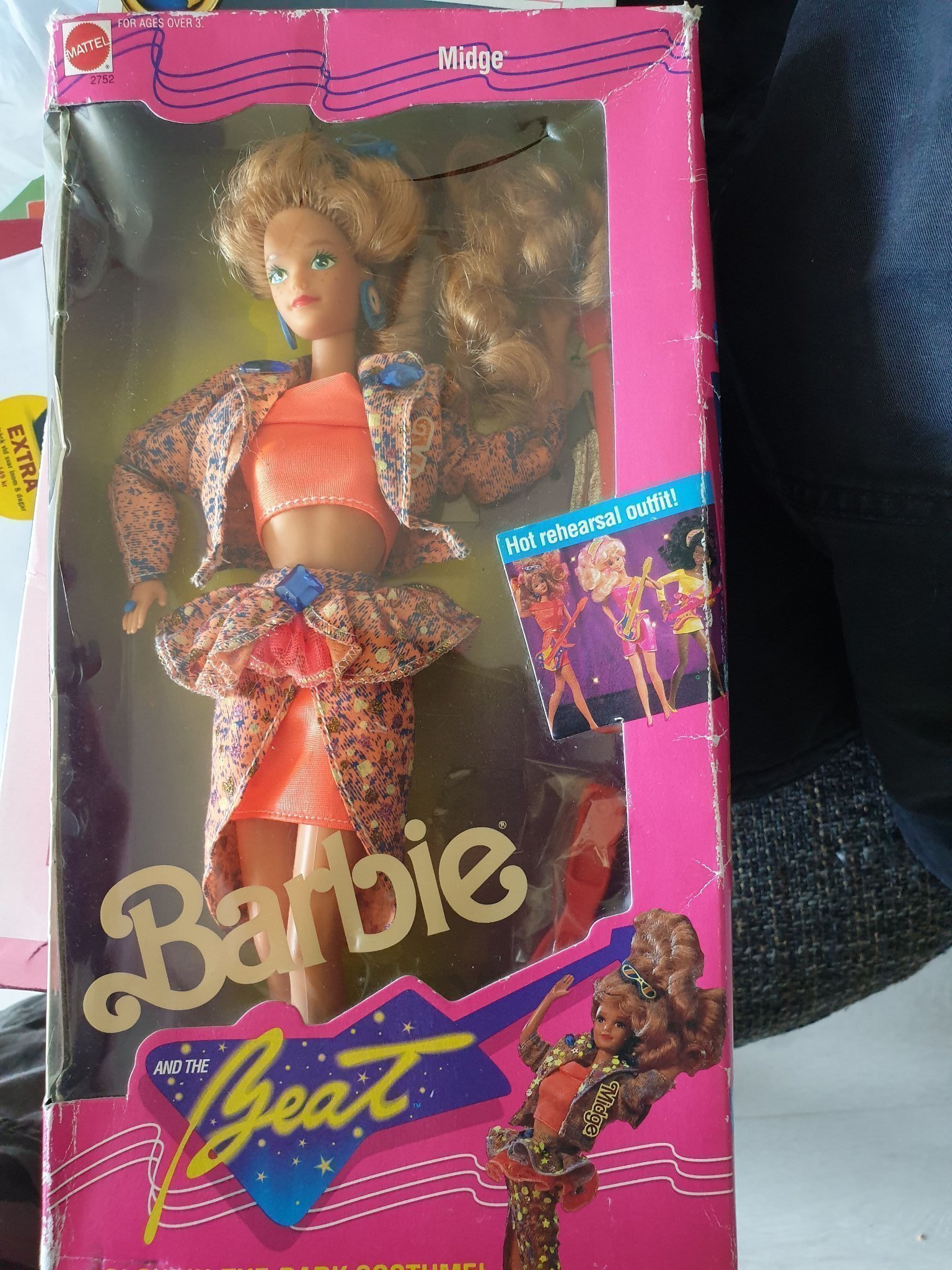 barbie and the beat midge