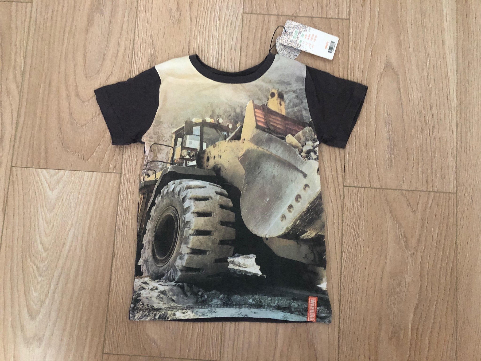 NY finare T shirt tröja barn detaljer pojk pojke tuff traktor arbetsfordon LYX NY finare T shirt tröja barn detaljer pojk pojke tuff traktor arbetsfordon LYX