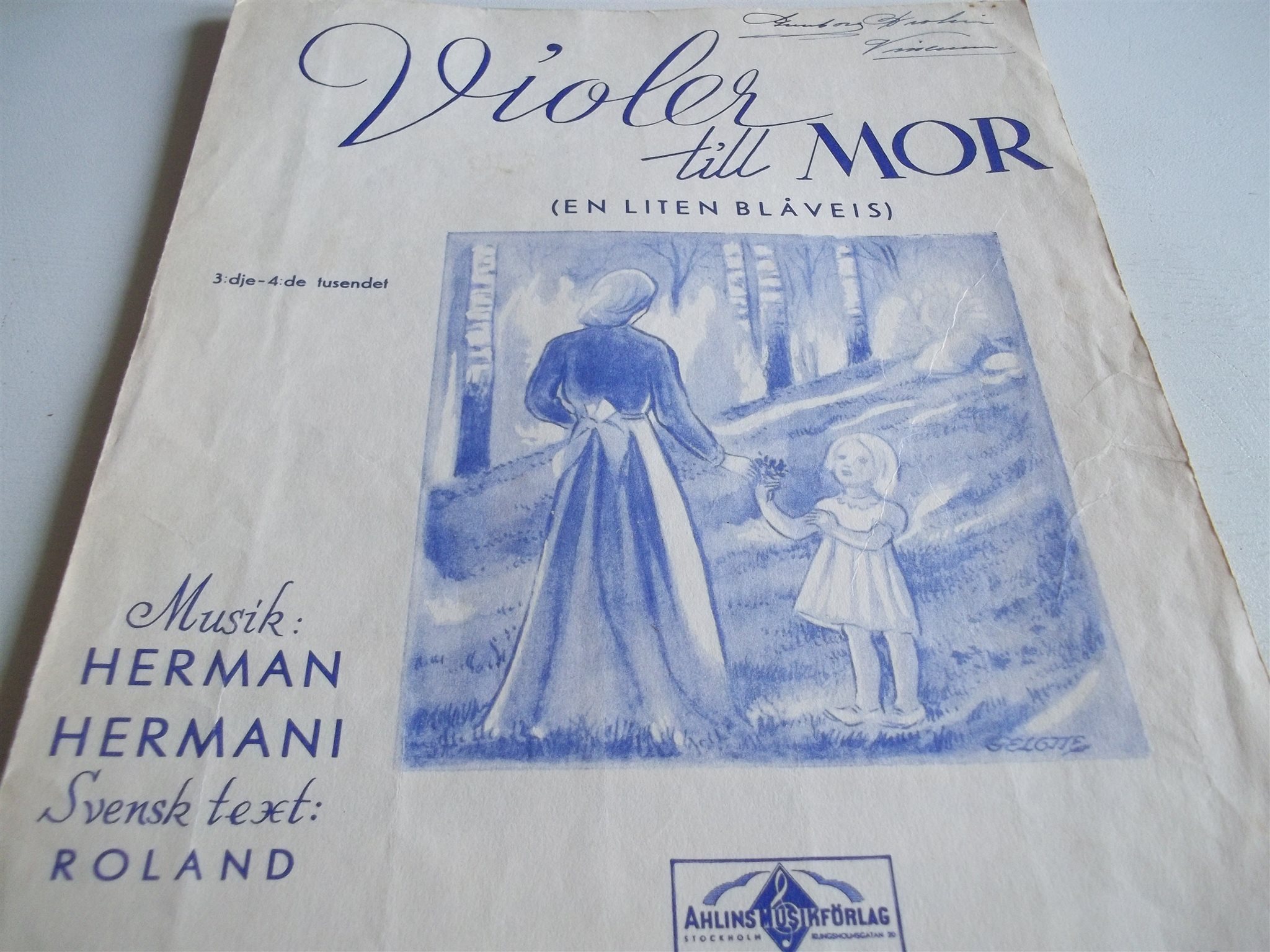 Joan spence Svensk Mor