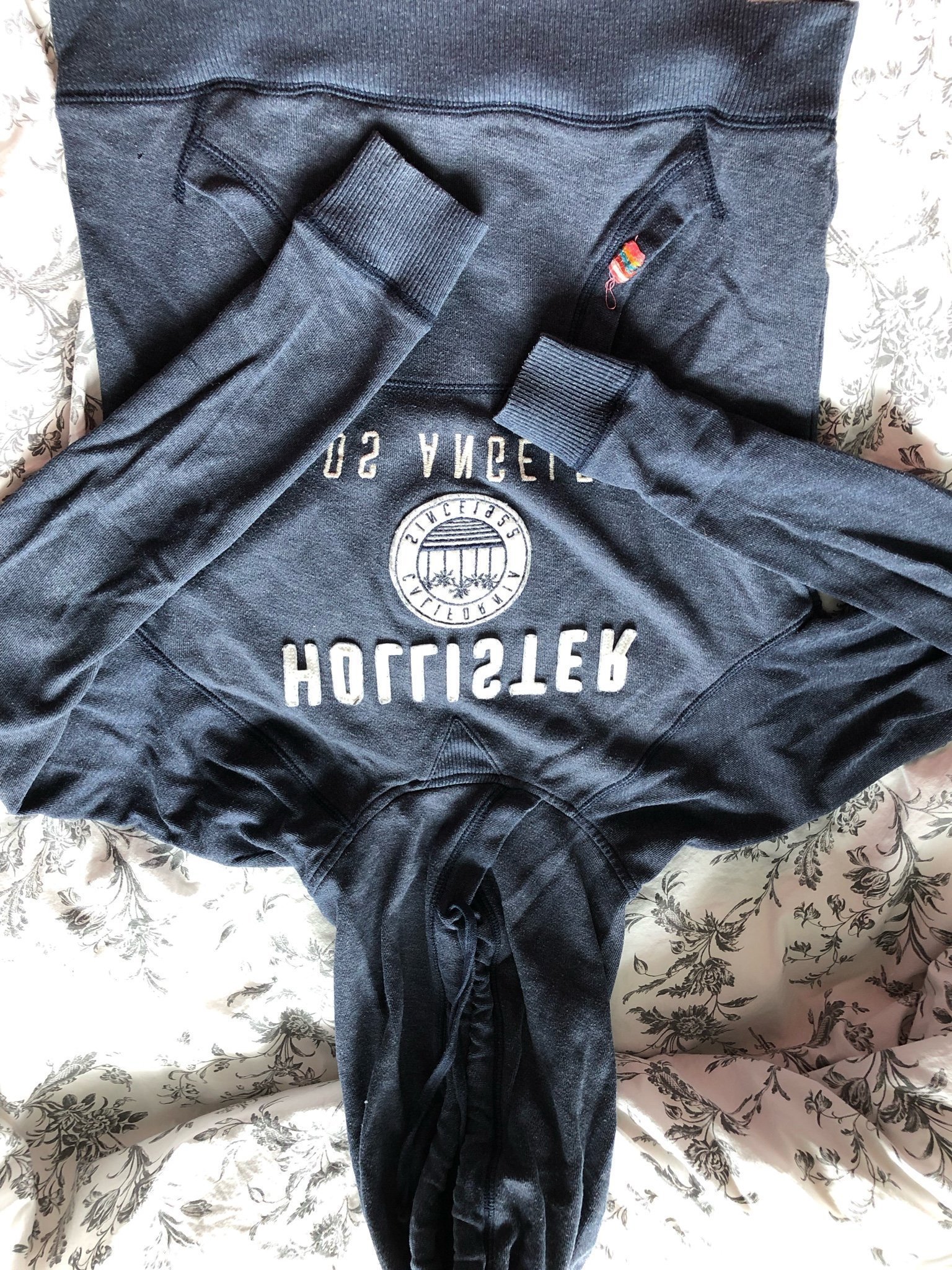 Hollister hoodie i blått Hollister hoodie i blått