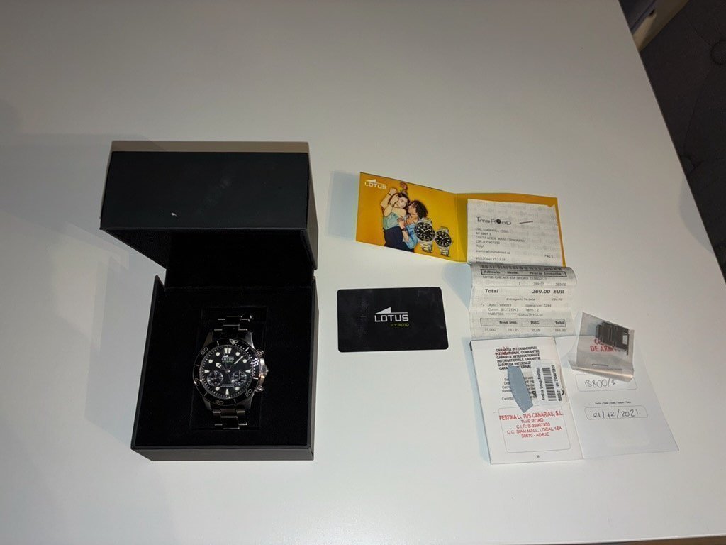 Lotus Connected Svart/Stål mm (Nyskick) Köp på Tradera