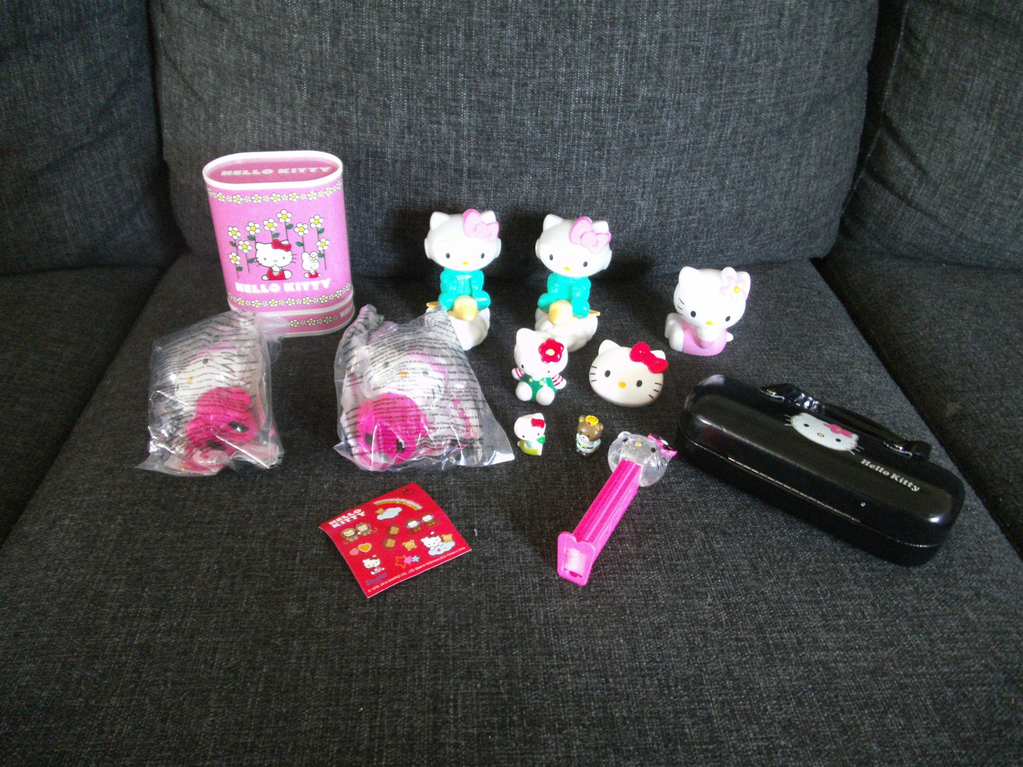 hello kitty saker hello kitty saker